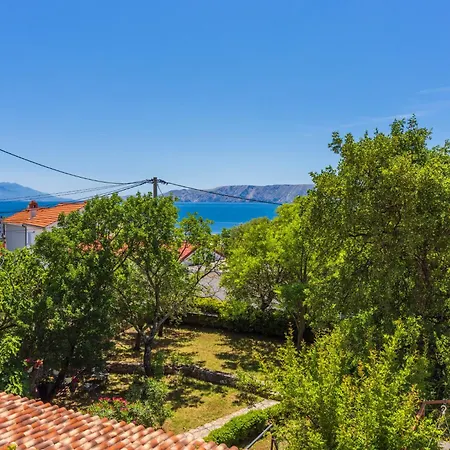 Tustonjic 4* Novi Vinodolski