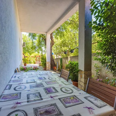 Tustonjic Novi Vinodolski