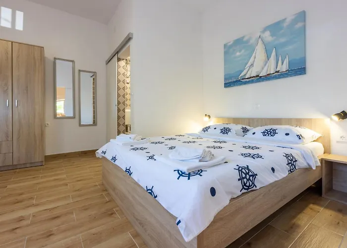 Tustonjic בית הארחה נובי ווינודולסקי