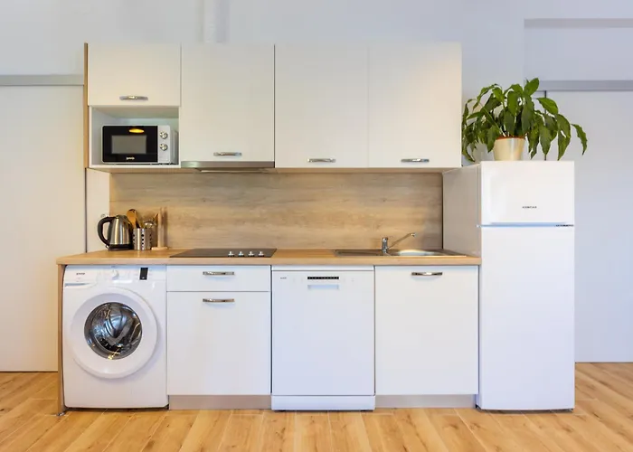 Tustonjic 3* נובי ווינודולסקי