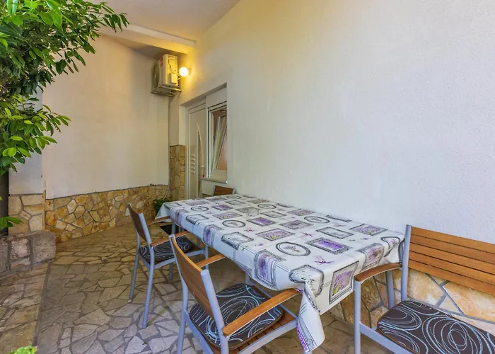 Gæstehus Tustonjic Novi Vinodolski