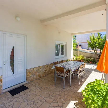 Tustonjic 4* Нови-Винодолски