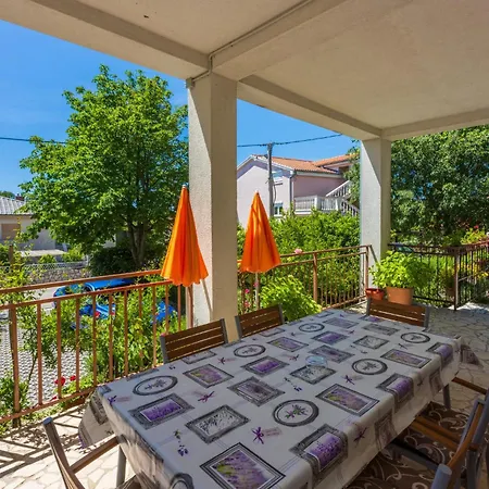 Гостевой дом Tustonjic